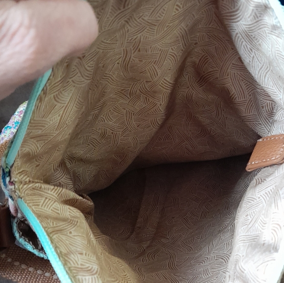 Sakroots Artist Circle Fold Over Crossbody Bag - Picture 3 of 8